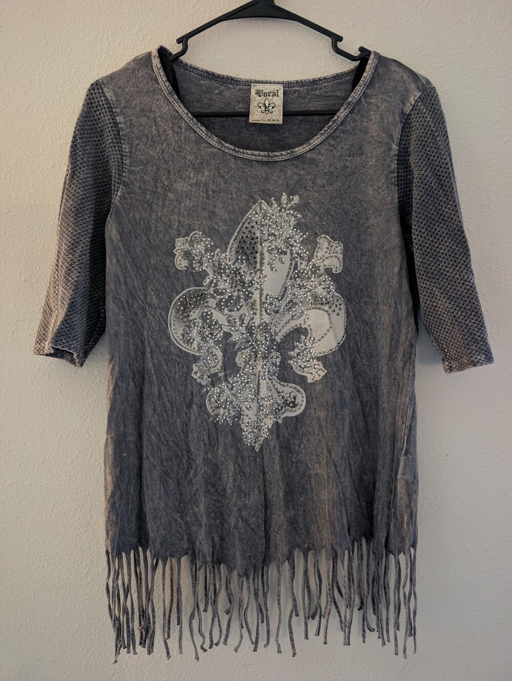 Vocal Grey Washed Fleur-de-Lis Tee